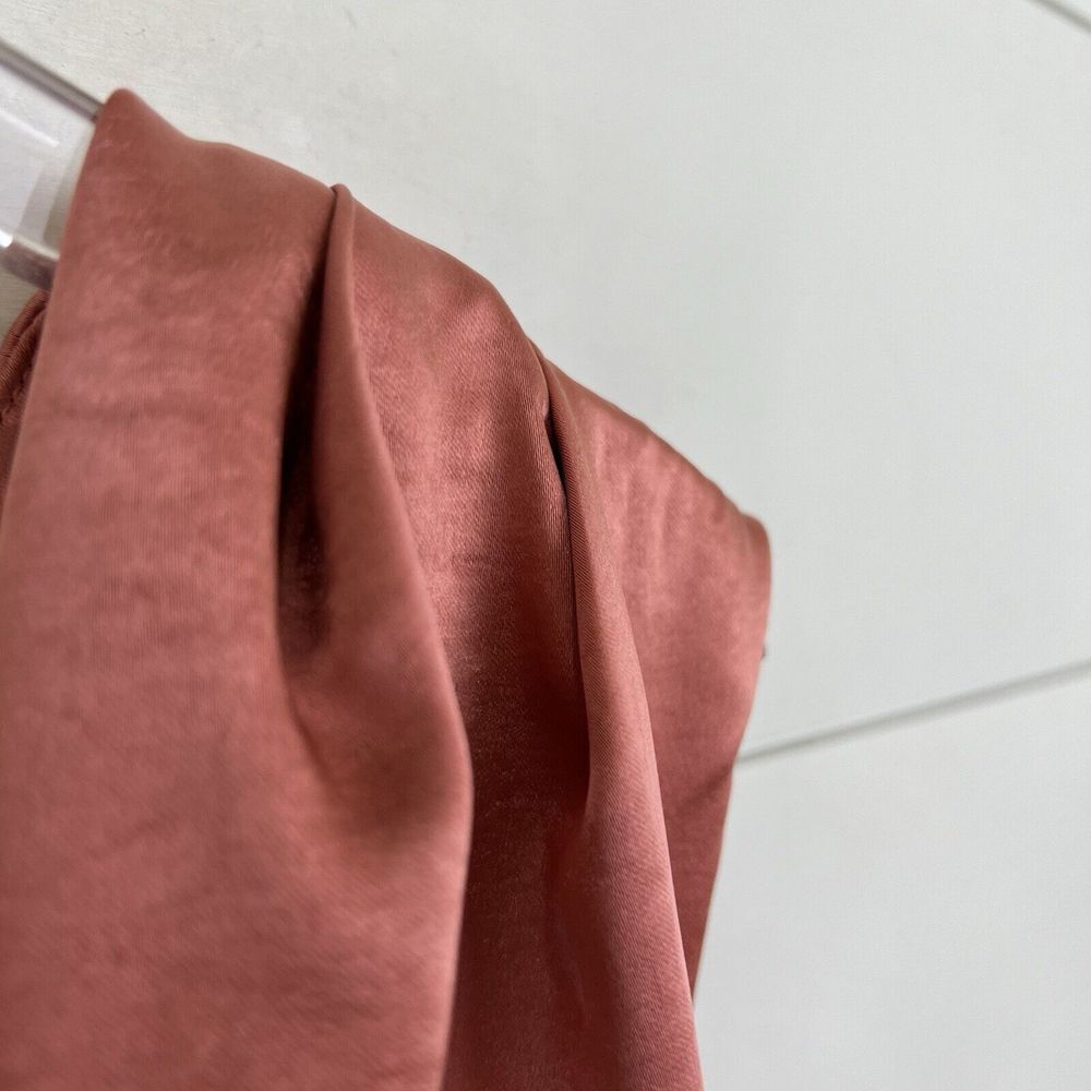 Elliatt One Shoulder Dress in Metallic Rose - Picture 9 of 12